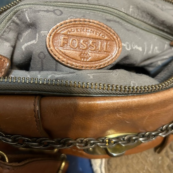 Fossil Brown Leather Brass Tone Chain Handle, leather Crossbody Strap Bag - Picture 16 of 16